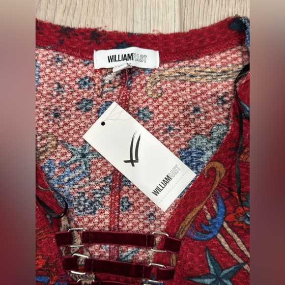 WILLIAM RAST Floral Red Long Sleeve Top♥️ - Picture 3 of 7